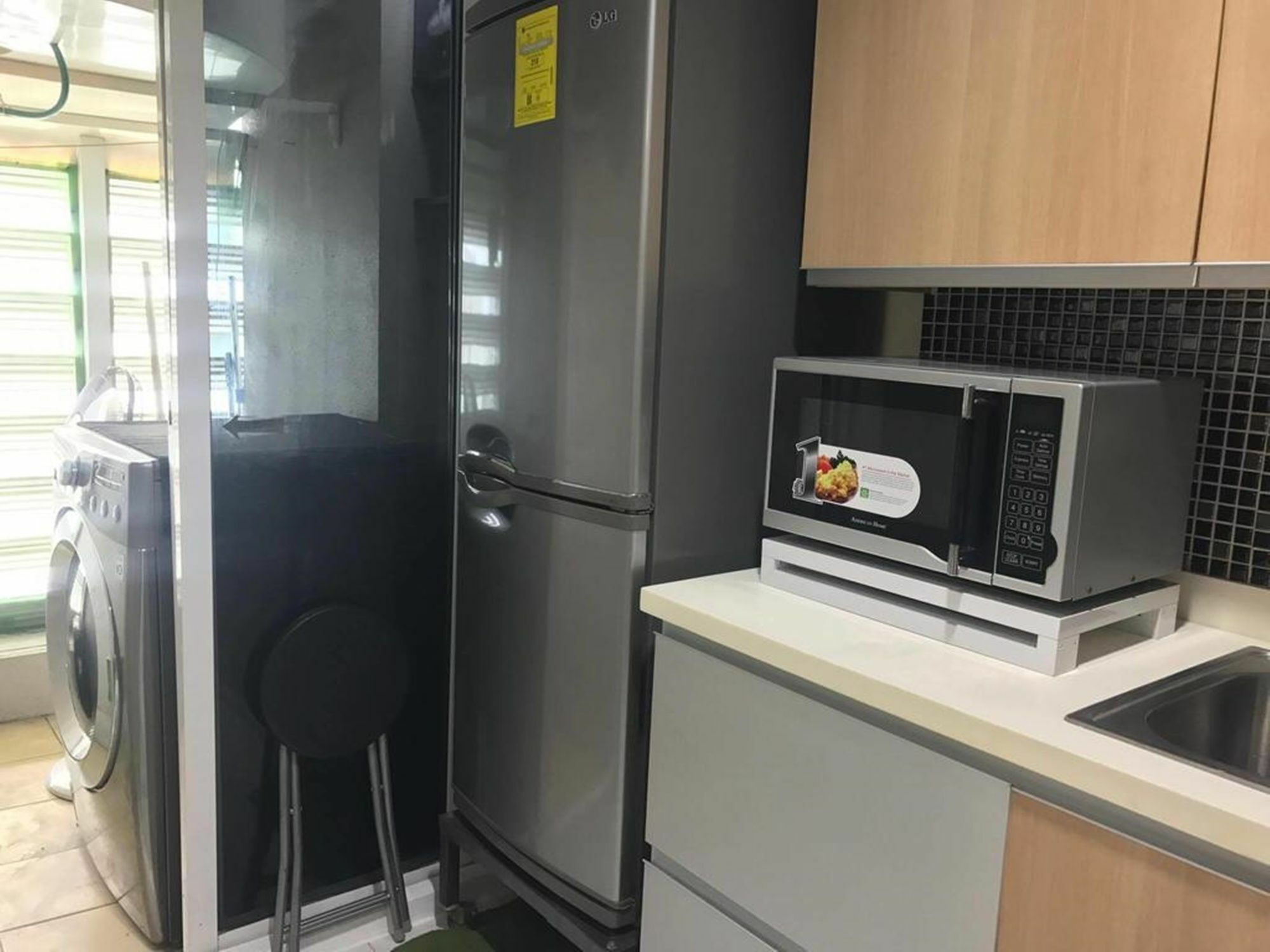 Go-Stay @ South Of Market Taguig Eksteriør billede